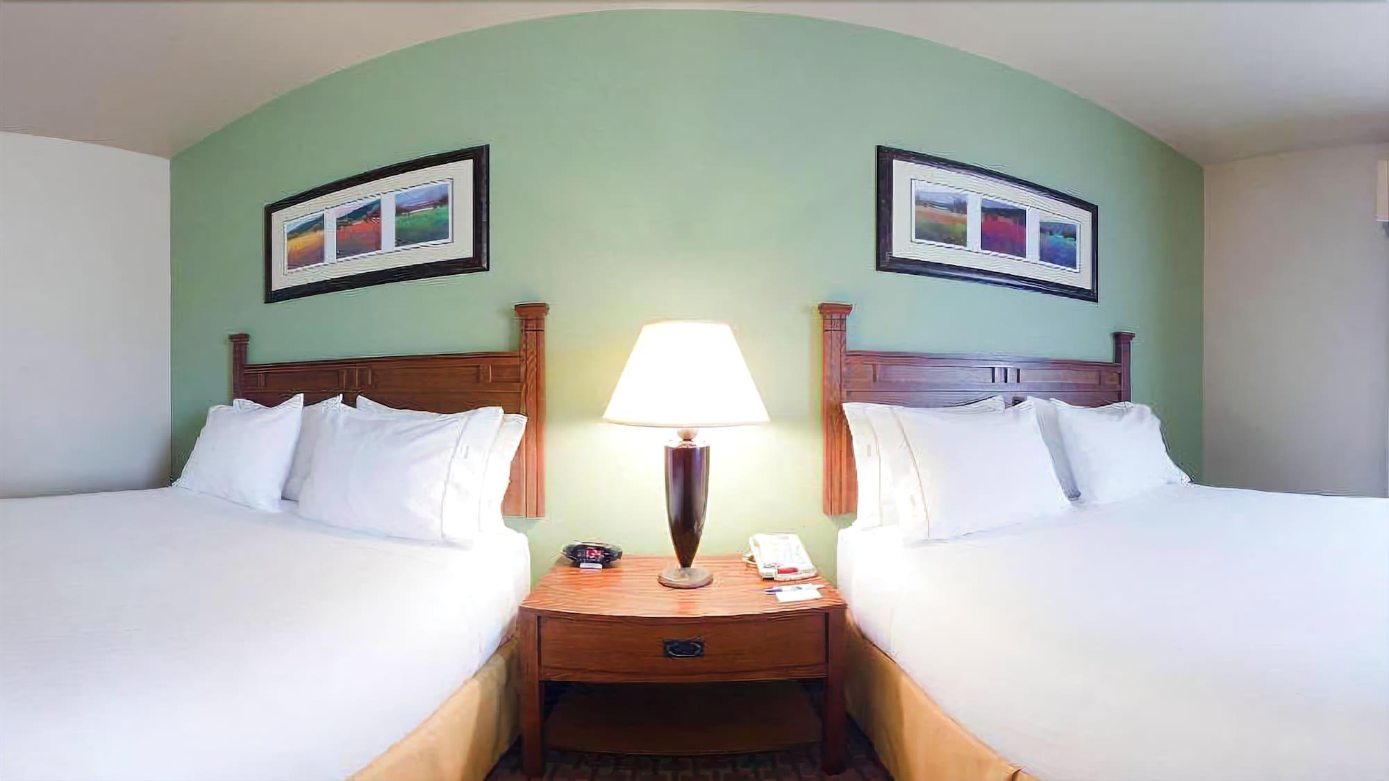 Baymont Inn & Suites By Wyndham Sturgis Zewnętrze zdjęcie
