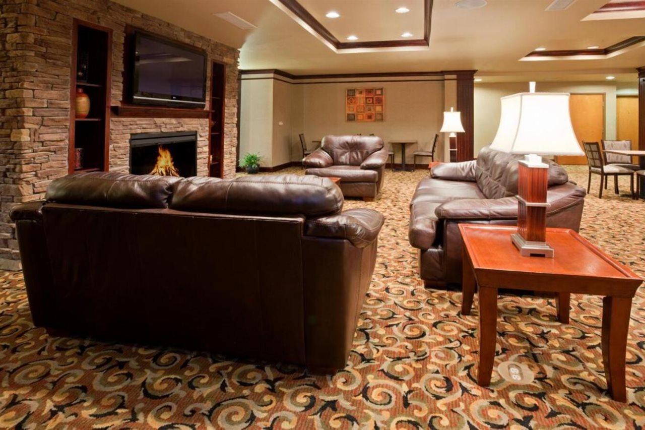 Baymont Inn & Suites By Wyndham Sturgis Zewnętrze zdjęcie