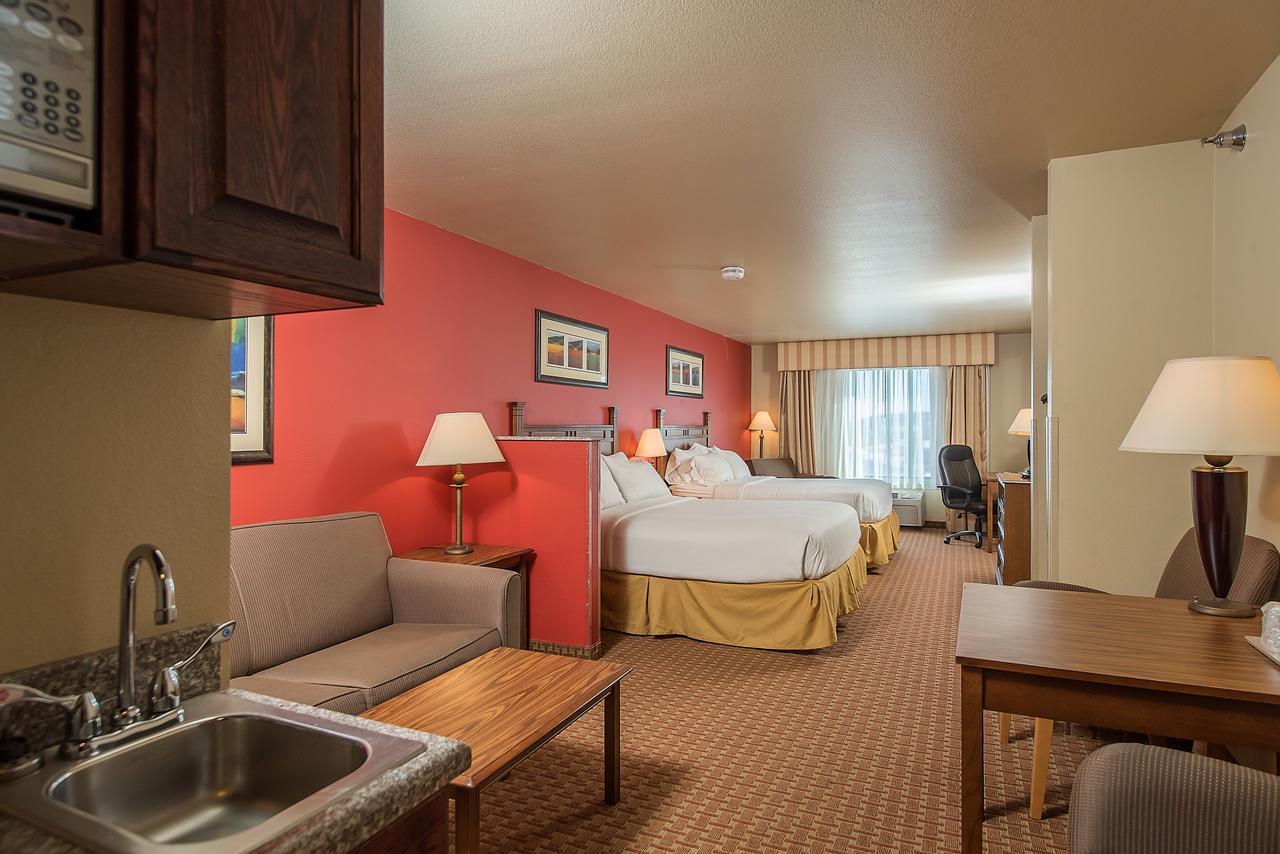 Baymont Inn & Suites By Wyndham Sturgis Zewnętrze zdjęcie