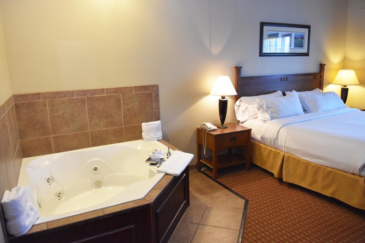 Baymont Inn & Suites By Wyndham Sturgis Zewnętrze zdjęcie