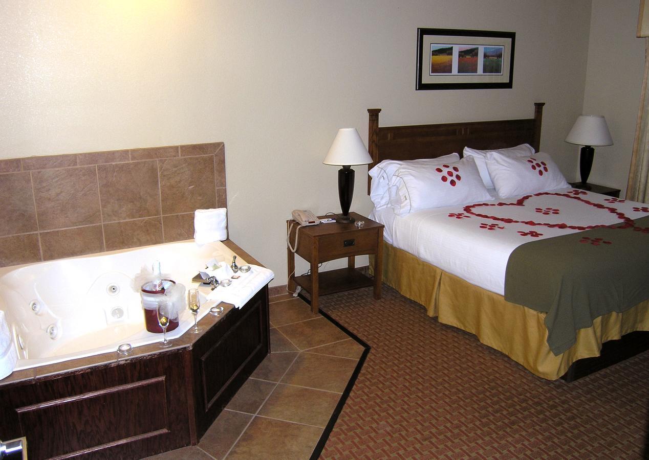 Baymont Inn & Suites By Wyndham Sturgis Zewnętrze zdjęcie