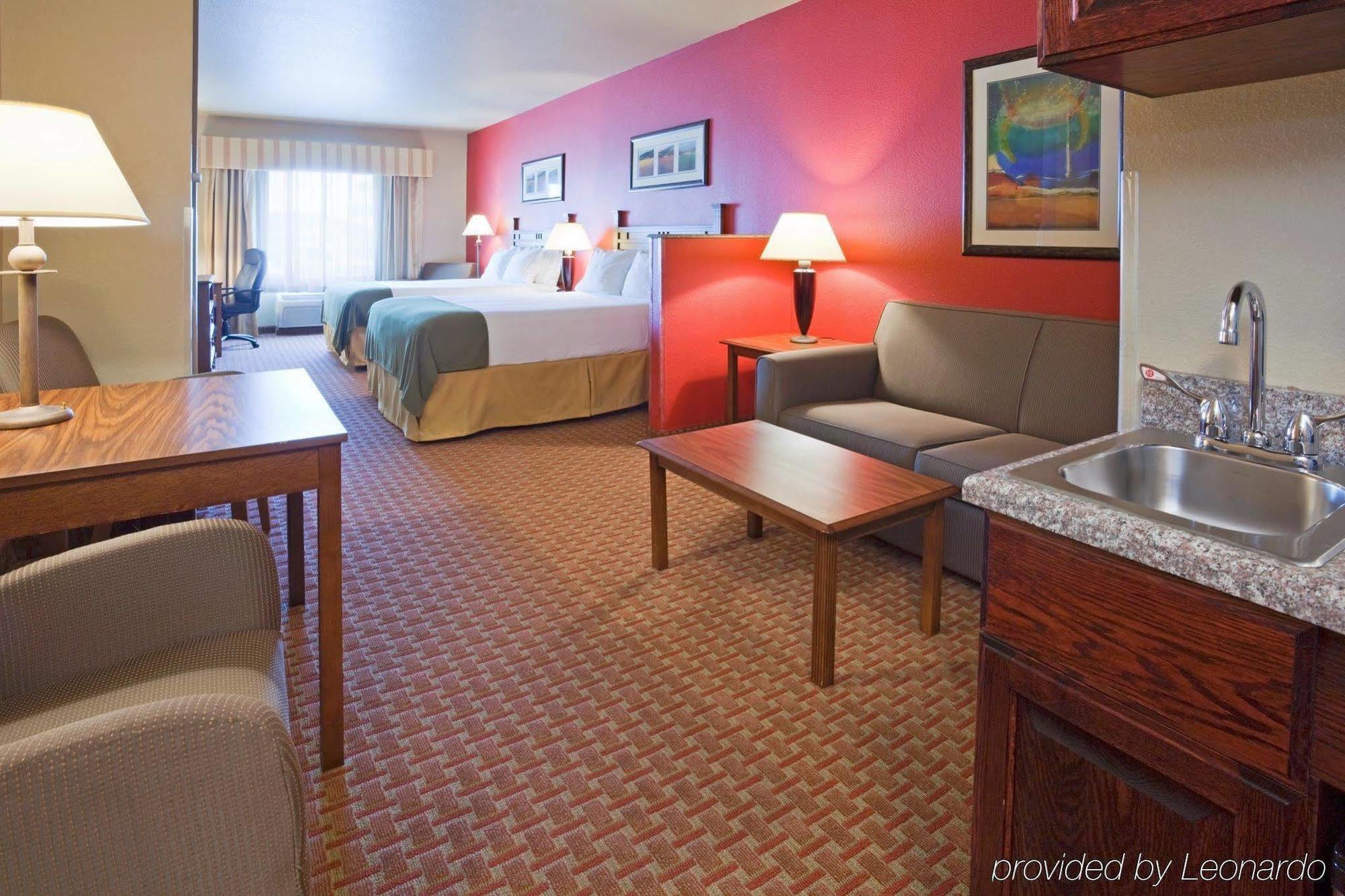 Baymont Inn & Suites By Wyndham Sturgis Zewnętrze zdjęcie