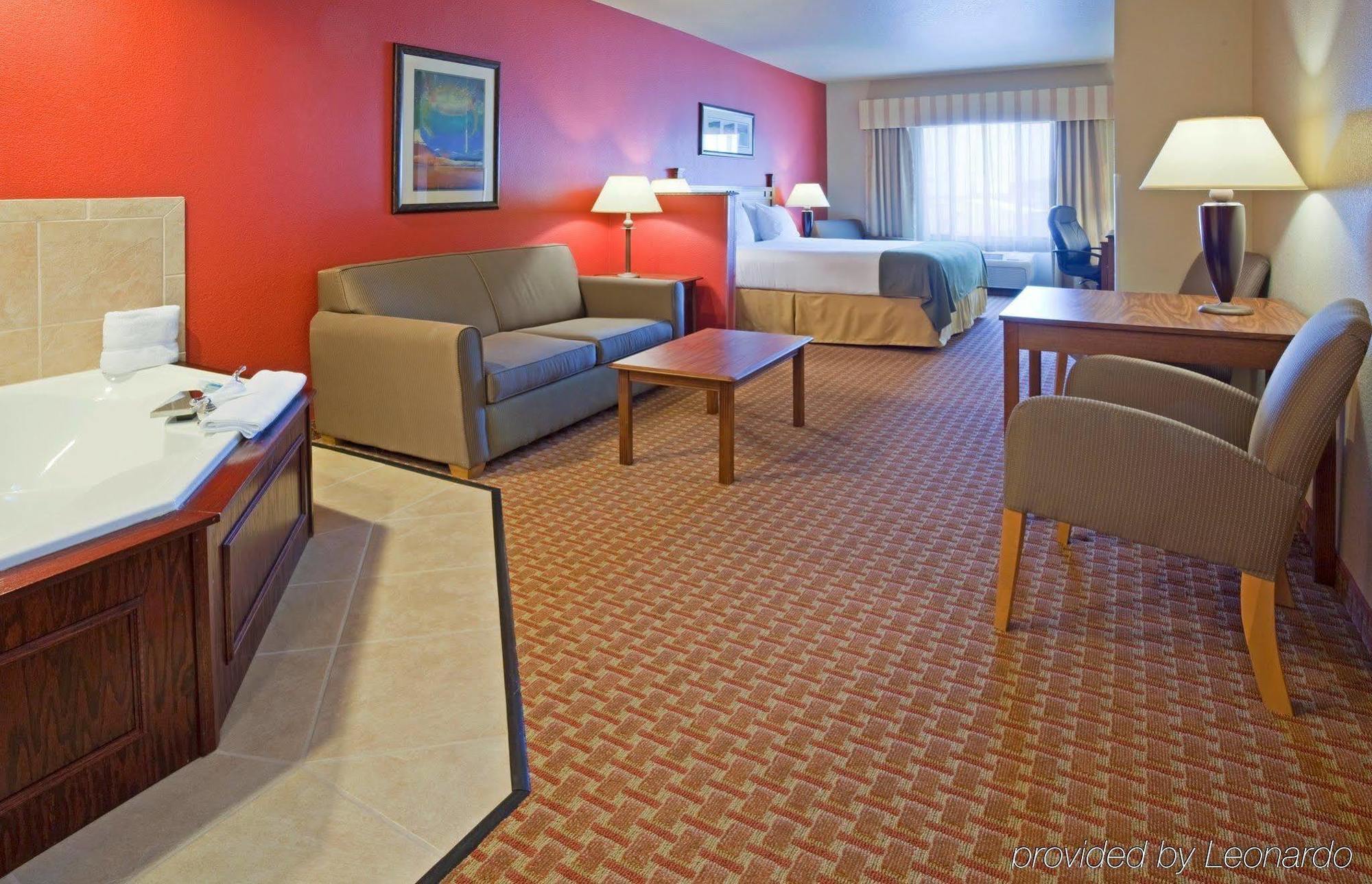 Baymont Inn & Suites By Wyndham Sturgis Zewnętrze zdjęcie