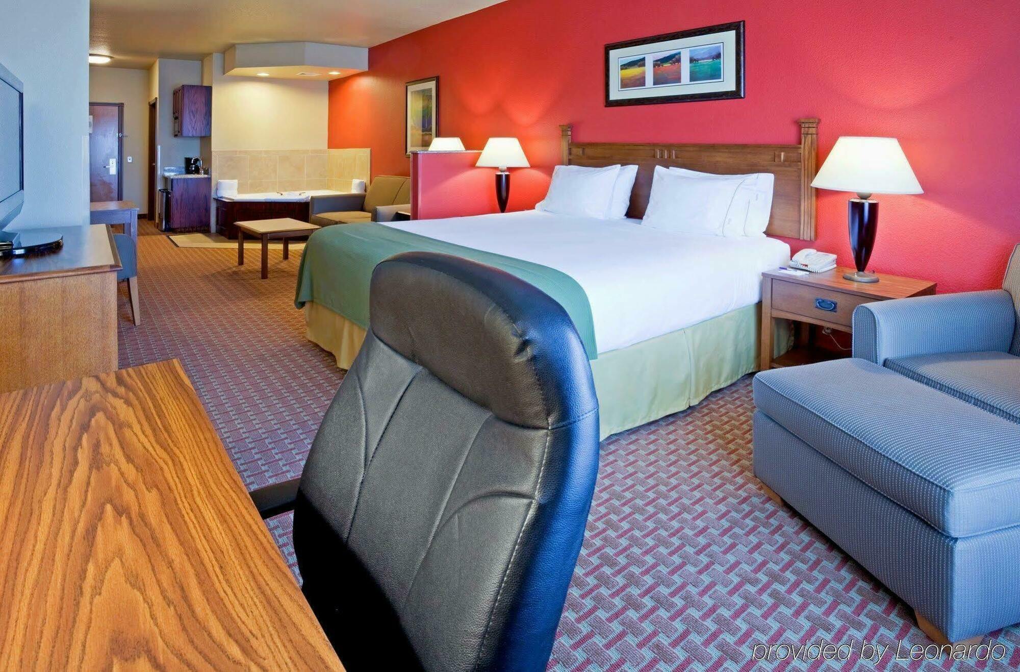 Baymont Inn & Suites By Wyndham Sturgis Zewnętrze zdjęcie